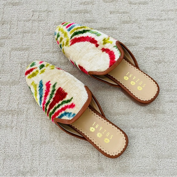 Suzani Multicolor Velvet Mule Loafer - Picture 5 of 11